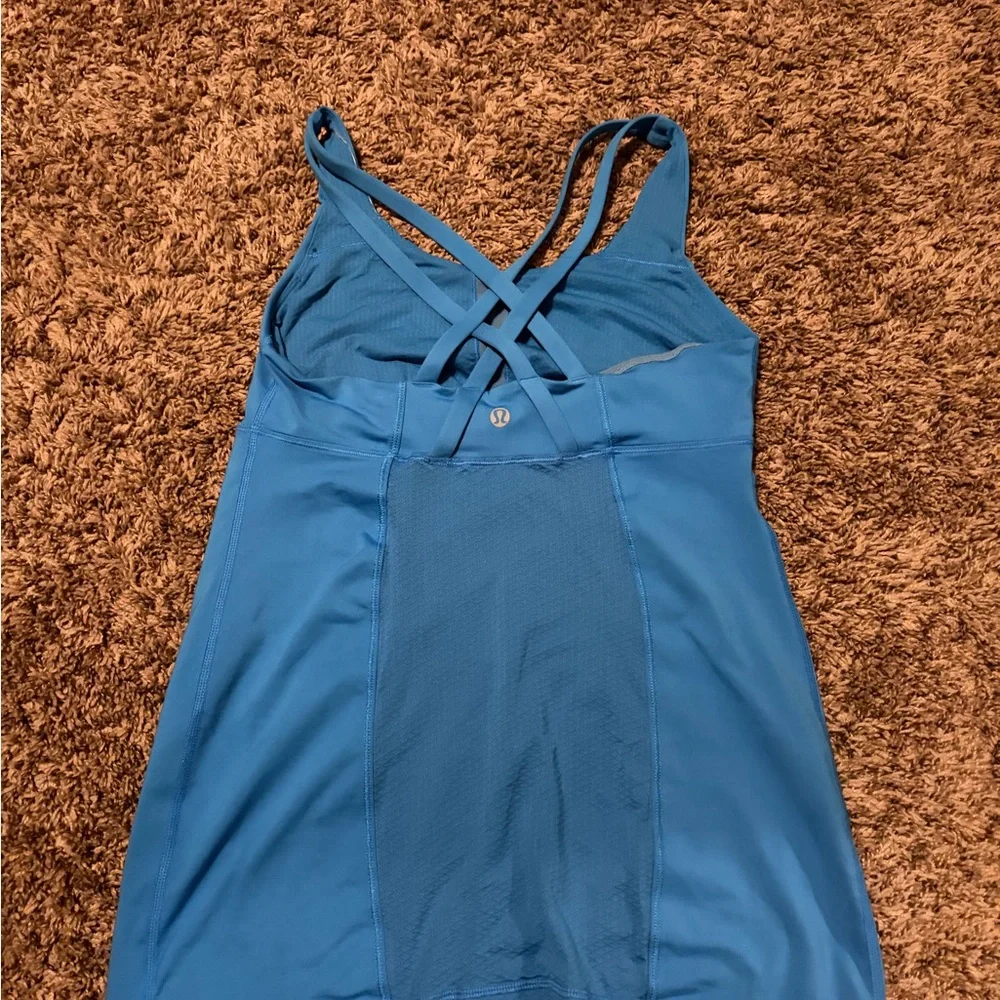 Lululemon blue tank with built in bra - Picture 2 of 4